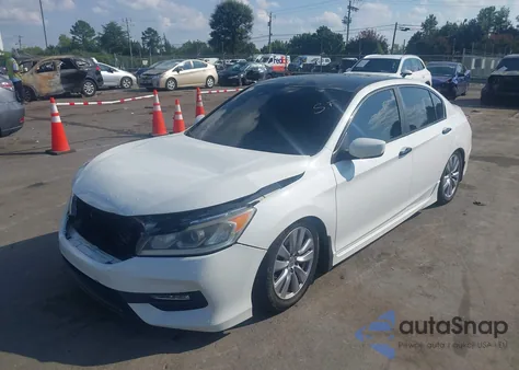 2017 Honda Accord Sport Se z USA, uszkodzony, nr VIN 1HGCR2F17HA040887